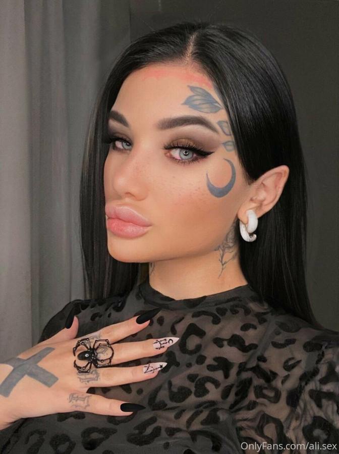 Alice X - ali.sex Leaked profile