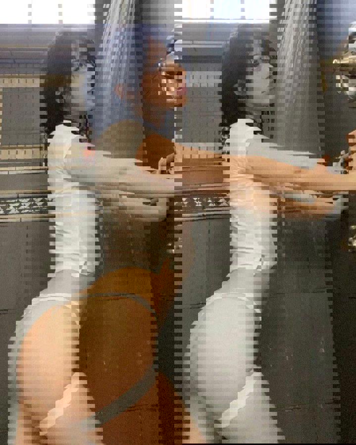ItsNotDatSrs / Notdatsrs / liz / lilredvlvt Leak